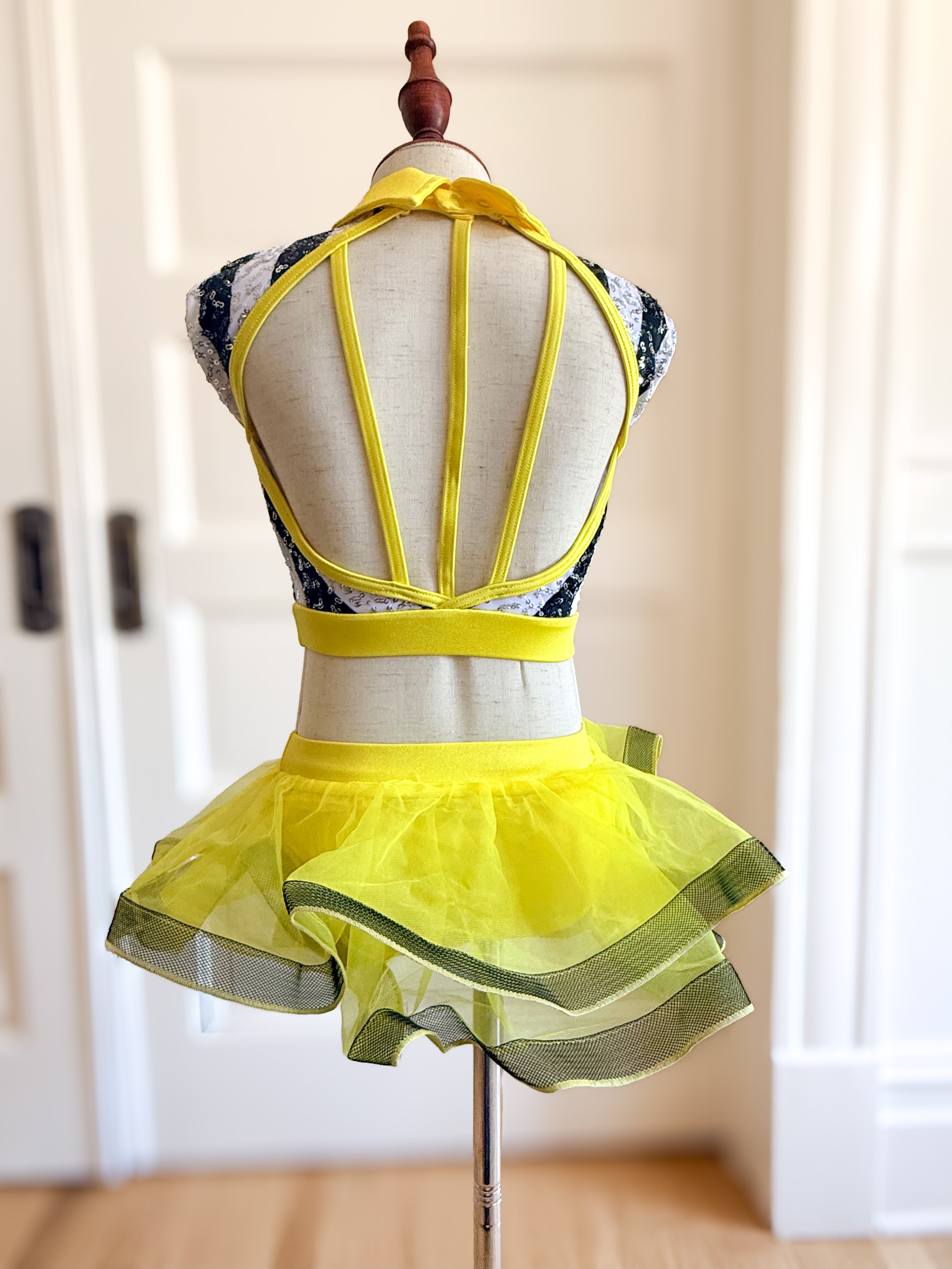 Referee/Bumblebee