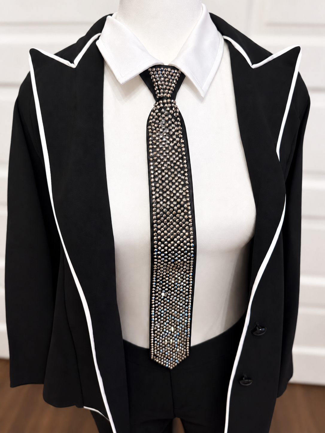 Black Tie
